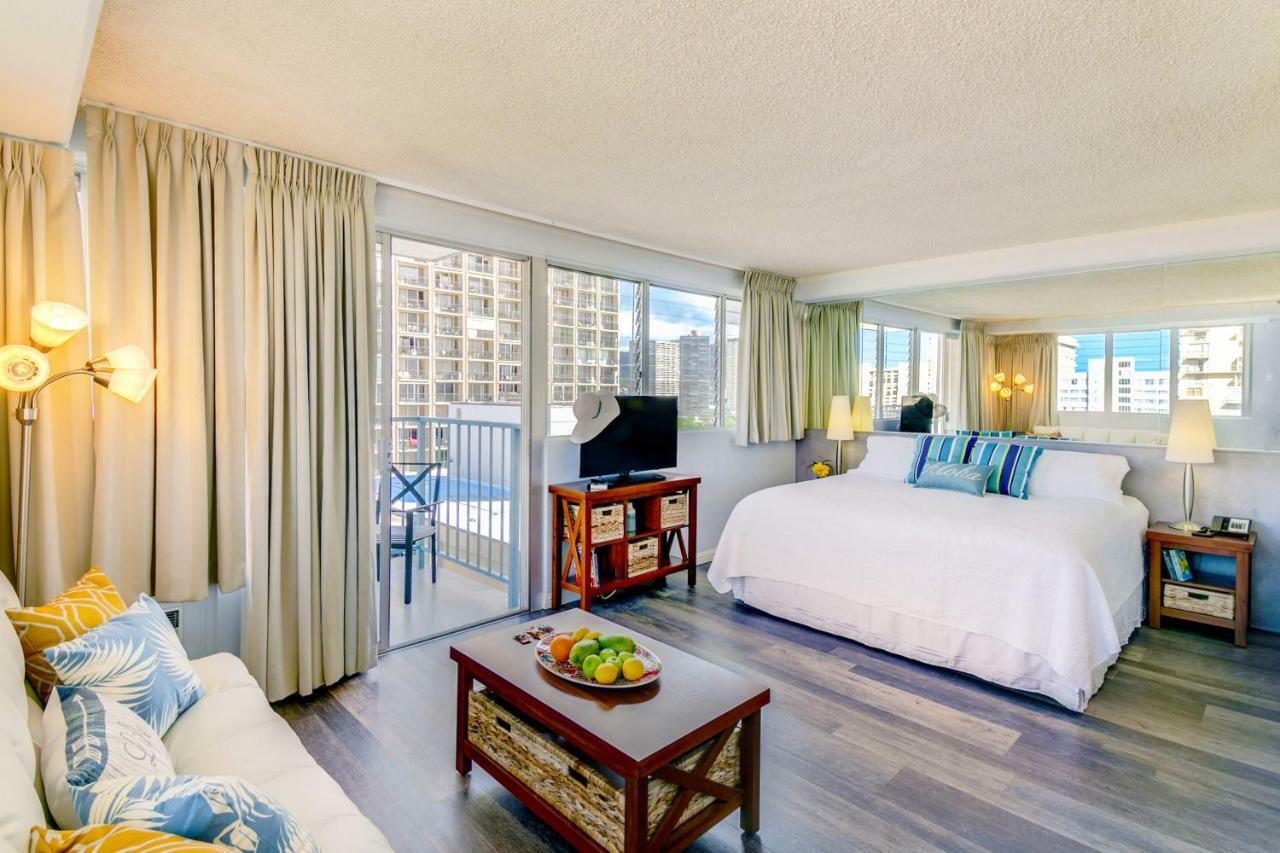Beautiful Studio In The Heart Of Vibrant Waikiki Honolulu Exterior foto